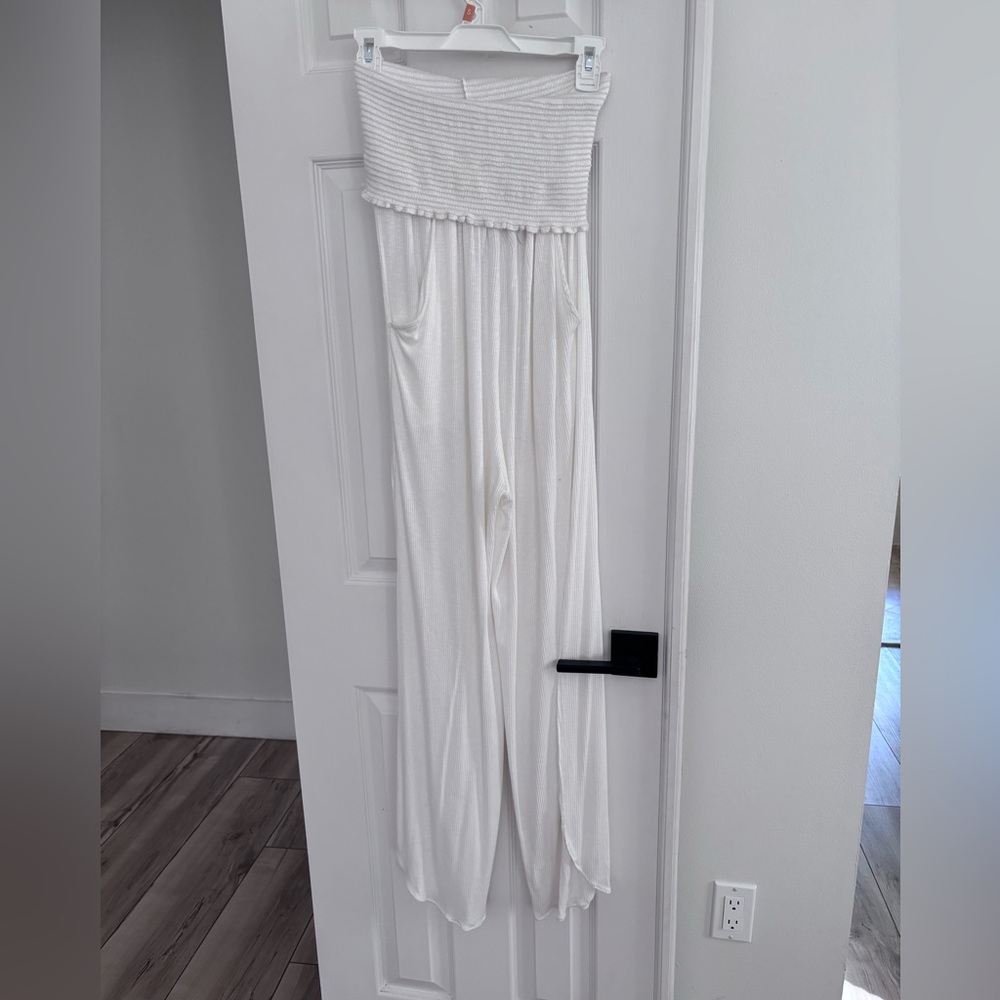 Elegant White jumpsuit